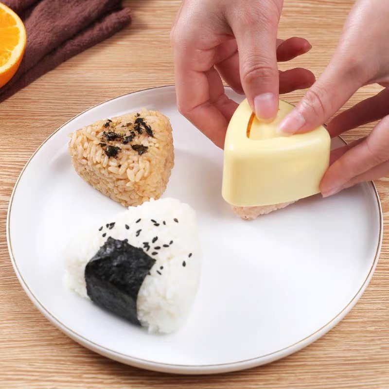 1/2Pcs Triangular Plastic Sush - Baby Food Japanese recension och pris