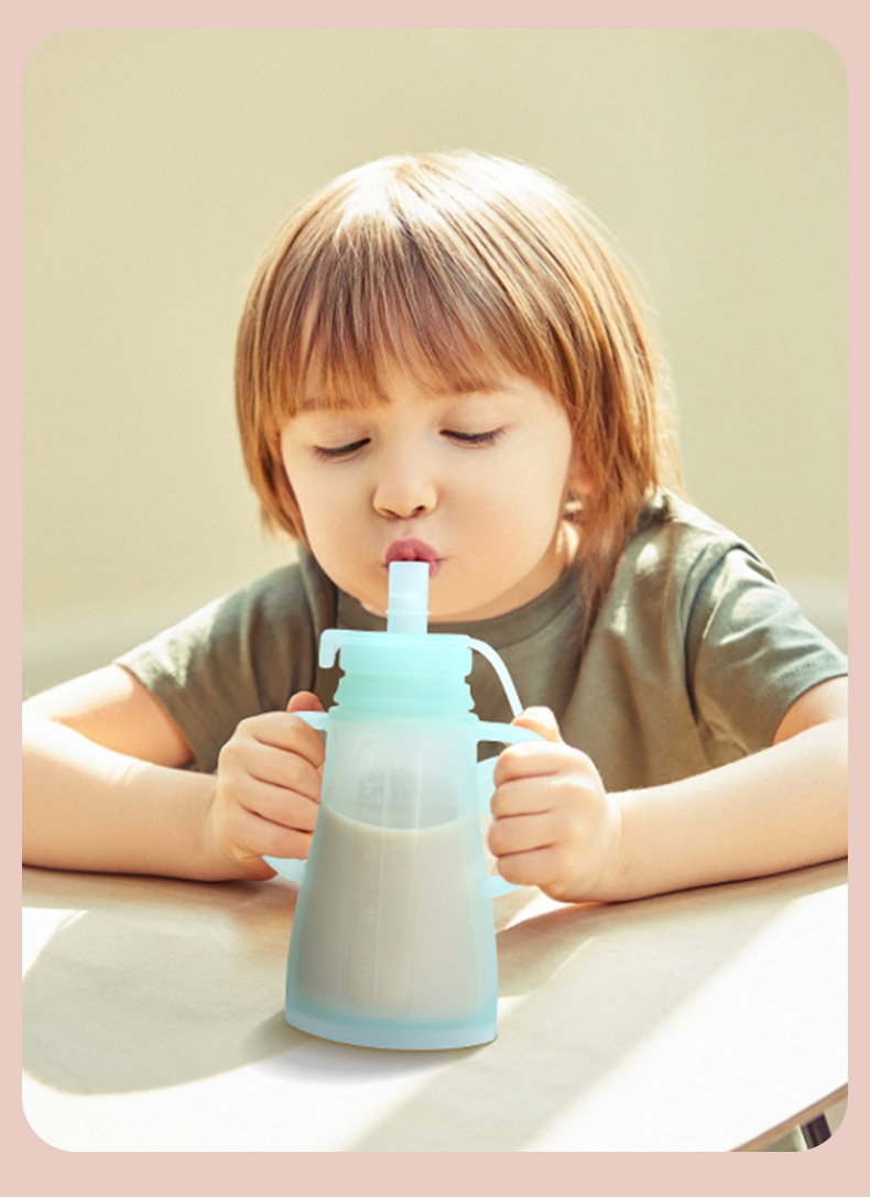 New Reusable Silicone Breast M - Food Pouch Reusable recension och pris